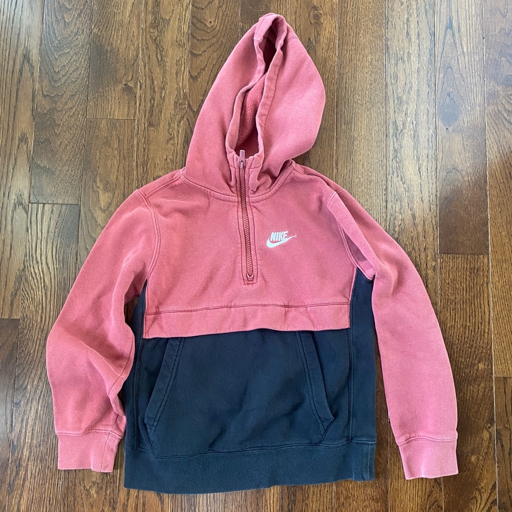 EUC Nike hoodie sweatshirt